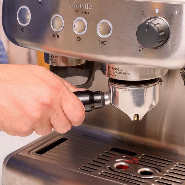 Ріжкова кавоварка еспресо Breville Barista Max VCF126X 036038 фото