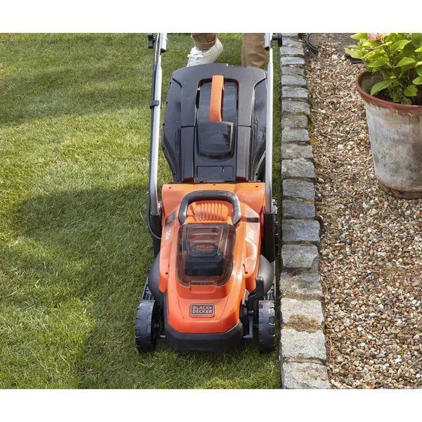 Газонокосилка аккумуляторная Black+Decker BCMW3336L2 530233ua фото