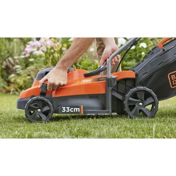 Газонокосилка аккумуляторная Black+Decker BCMW3336L2 530233ua фото