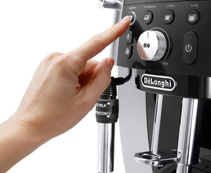 Кавомашина автоматична DeLonghi Magnifica S Smart ECAM 250.23.SB 015796 фото