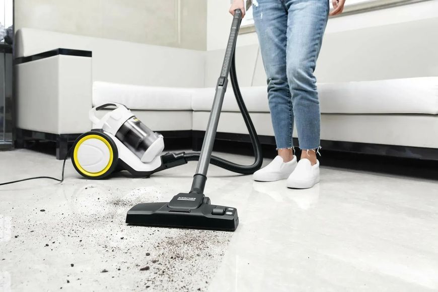 Пылесос безмешковый Karcher VC 3 Plus (1.198-060.0) 511937ua фото
