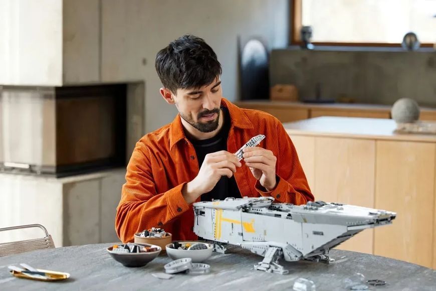 Блоковий конструктор LEGO Star Wars Гребінь бритви (75331) 613535 фото