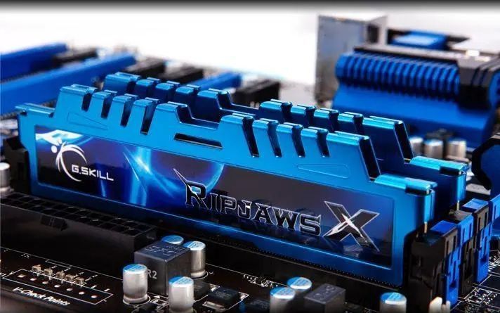 Пам'ять для настільних комп'ютерів G.Skill 32 GB (4x8GB) DDR3 2400 MHz (F3-2400C11Q-32GXM) 026473 фото