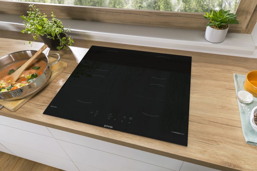 Індукційна варильна панель GORENJE GI6401BCE 2001400 фото
