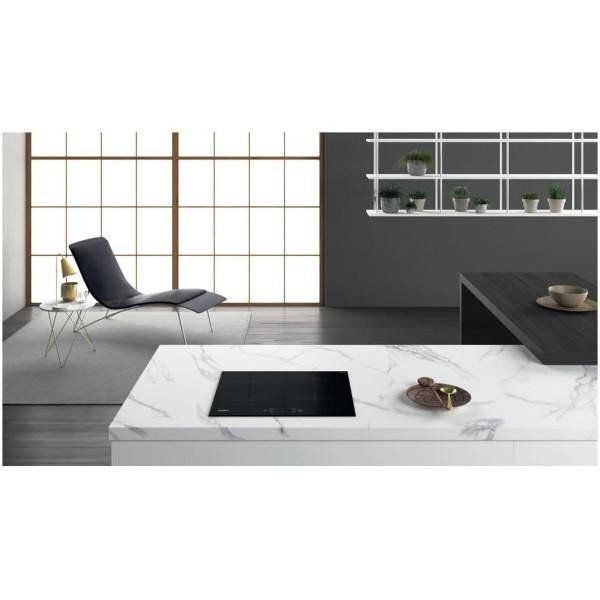Варильна поверхня електрична Whirlpool WS Q2760 BF 007295 фото