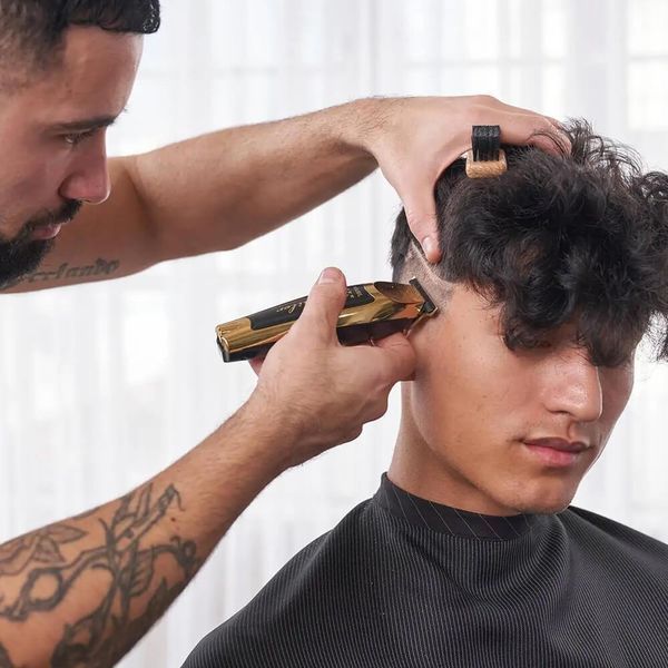 Триммер для бороды и усов Wahl Detailer Wide Cordless Li Black&Gold 08171-716 042461 фото