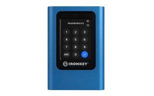 SSD накопитель Kingston IronKey Vault Privacy 80 3.84 TB Blue (IKVP80ES/3840G) 570325ua фото