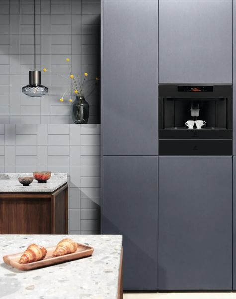 Кавомашина автоматична Electrolux KBC85T 606132 фото