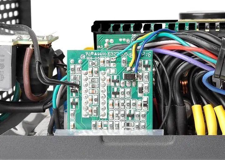 Блок живлення Thermaltake Toughpower Grand RGB 750W (PS-TPG-0750FPCGEU-R) 008609 фото