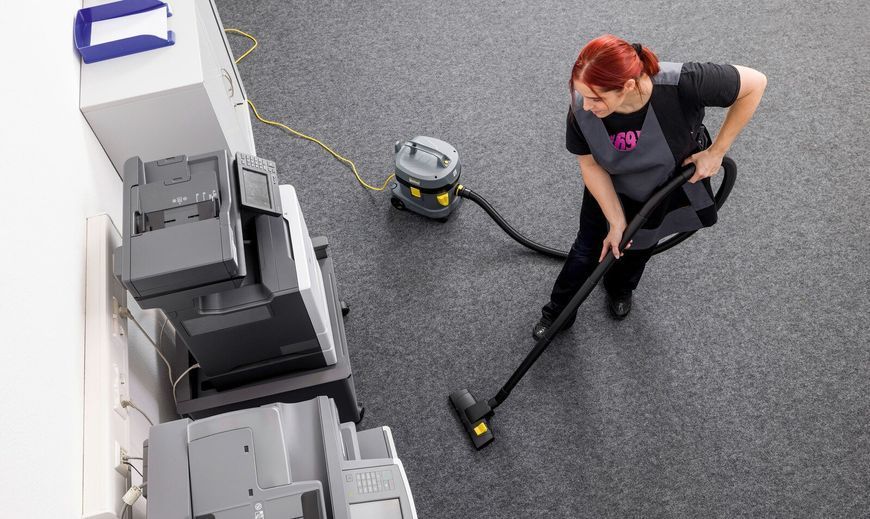 Промисловий пилосос KARCHER Professional T 11/1 Classic HEPA 1.527-199.0 480356 фото