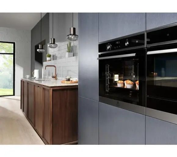 Духовка электрическая Electrolux EOD3C70TK 010238 фото