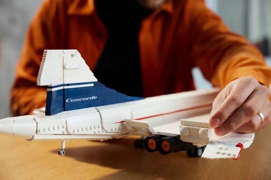 Блочный конструктор LEGO Icons Конкорд (10318) 613477 фото