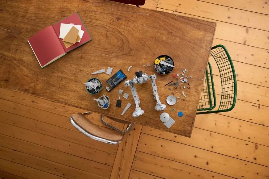 Блоковий конструктор LEGO Star Wars Крокохід AT-ST (75417) 613451 фото
