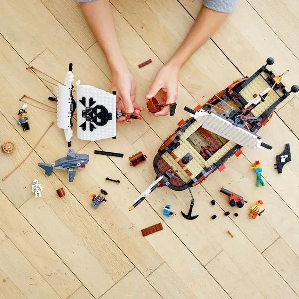 Блоковий конструктор LEGO Creator Піратський корабель (31109) 613385 фото