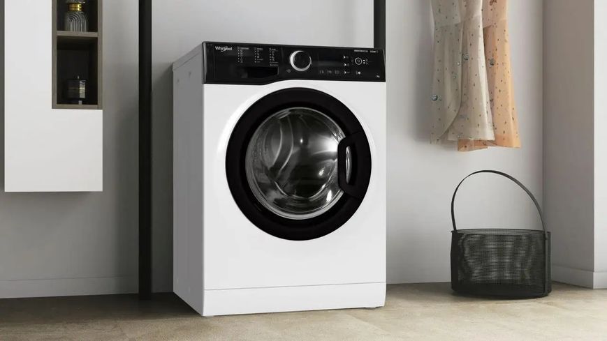 Стиральная машина автоматическая Whirlpool WRSB 7238 BB 035381 фото