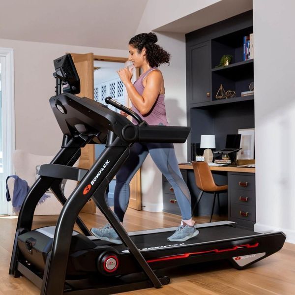 Бігова доріжка електрична Bowflex T25 004917 фото