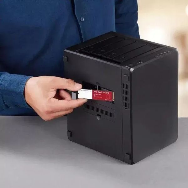 SSD накопитель WD Red SN700 500 GB (WDS500G1R0C) 360237 фото