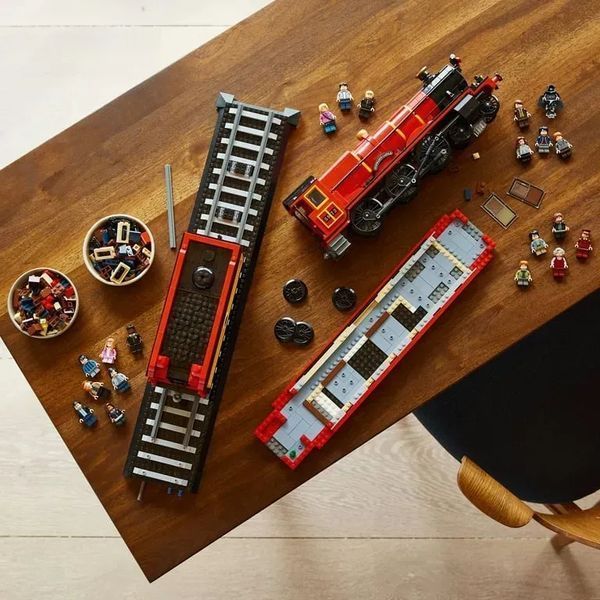Блоковий конструктор LEGO Harry Potter Хогвартський Експрес (76405) 613539 фото