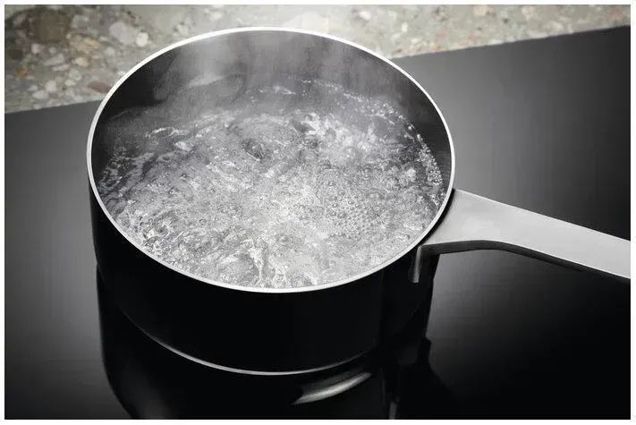 Варочная поверхность электрическая Electrolux LIL61434C 352501 фото