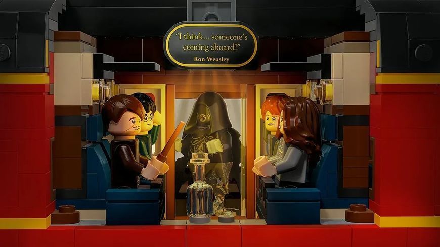 Блоковий конструктор LEGO Harry Potter Хогвартський Експрес (76405) 613539 фото