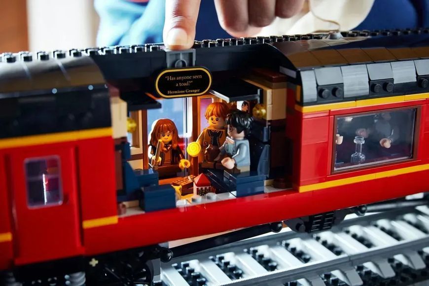Блоковий конструктор LEGO Harry Potter Хогвартський Експрес (76405) 613539 фото