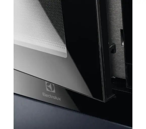 Микроволновка с грилем Electrolux EMS4253TMK 020538 фото