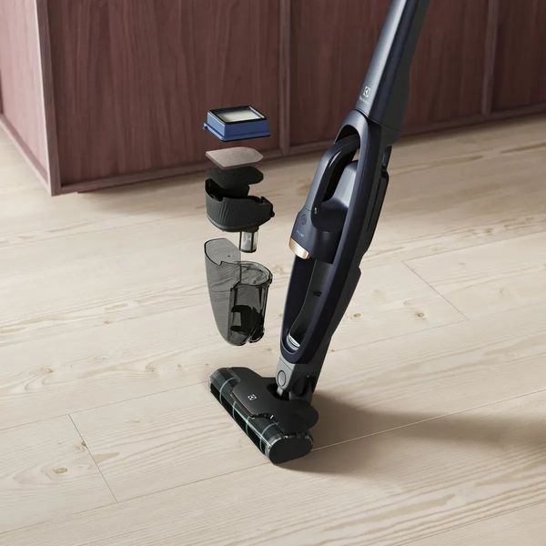 Вертикальний + ручний пилосос (2в1) Electrolux WQ71-P50IB 342408ua фото