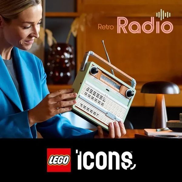 Блоковий конструктор LEGO Icons Ретро Радіоприймач (10334) 613395 фото