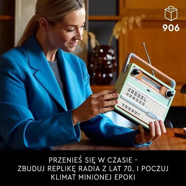 Блоковий конструктор LEGO Icons Ретро Радіоприймач (10334) 613395 фото