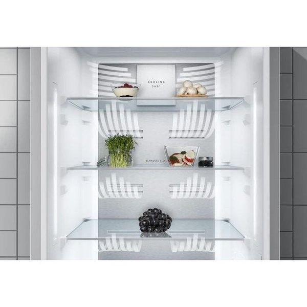 Холодильник з морозильною камерою Electrolux LNT7ME32M1 041098 фото