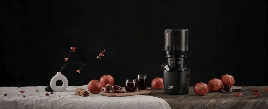 Соковитискач шнековий Kuvings AUTO10 Black 598759 фото