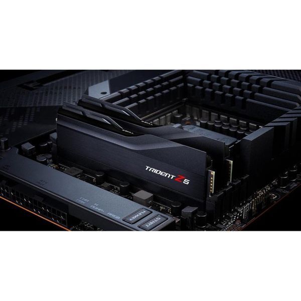 Пам'ять для настільних комп'ютерів G.Skill 32 GB (2x16GB) DDR5 6000 MHz Trident Z5 Black (F5-6000J4040F16GX2-TZ5K) 027716 фото