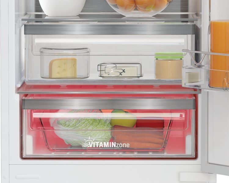 Холодильник с морозильной камерой Grundig GKNI25940N 041150 фото
