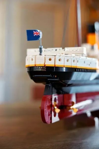 Блочный конструктор LEGO Icons Титаник (10294) 613540 фото