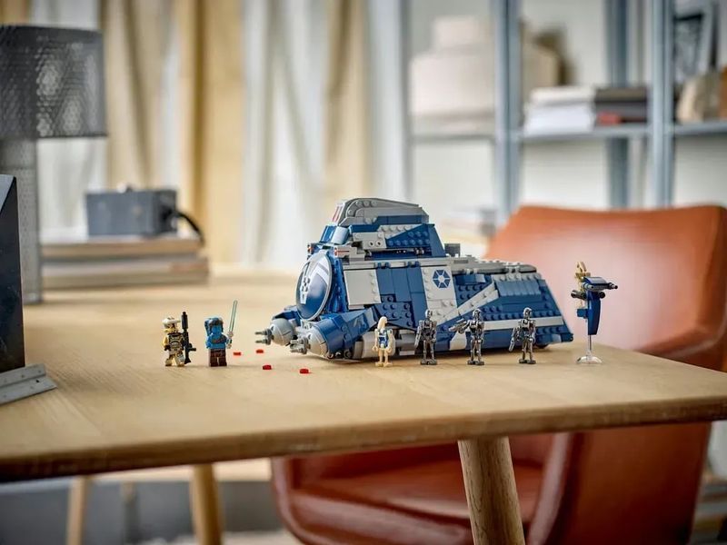 Блоковий конструктор LEGO Star Wars Сепаратистський транспорт у битві під Фелуцією (75435) 613423 фото