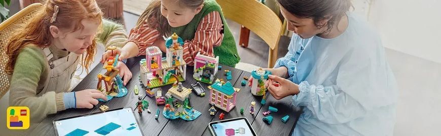 Блоковий конструктор LEGO Disney Замок принцеси та королівські улюбленці (43267) 613373 фото