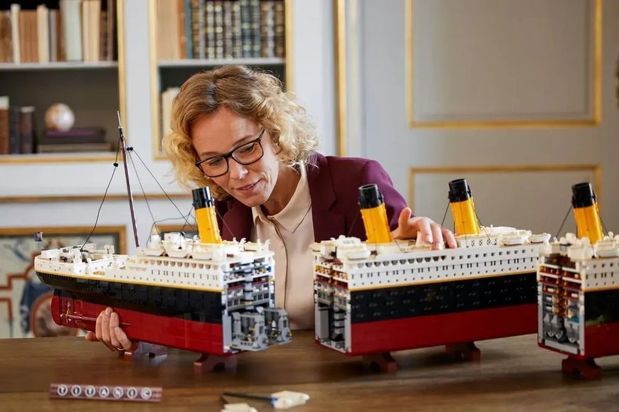 Блочный конструктор LEGO Icons Титаник (10294) 613540 фото