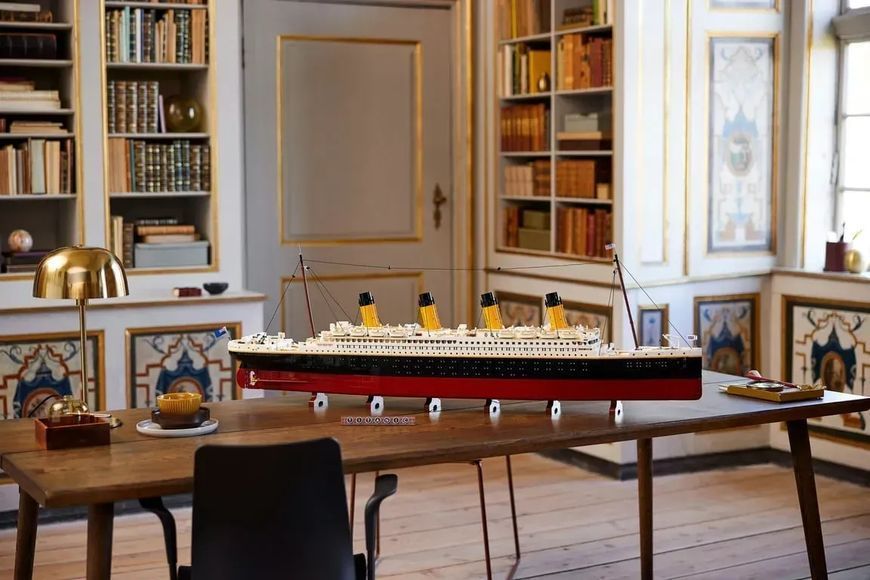 Блочный конструктор LEGO Icons Титаник (10294) 613540 фото