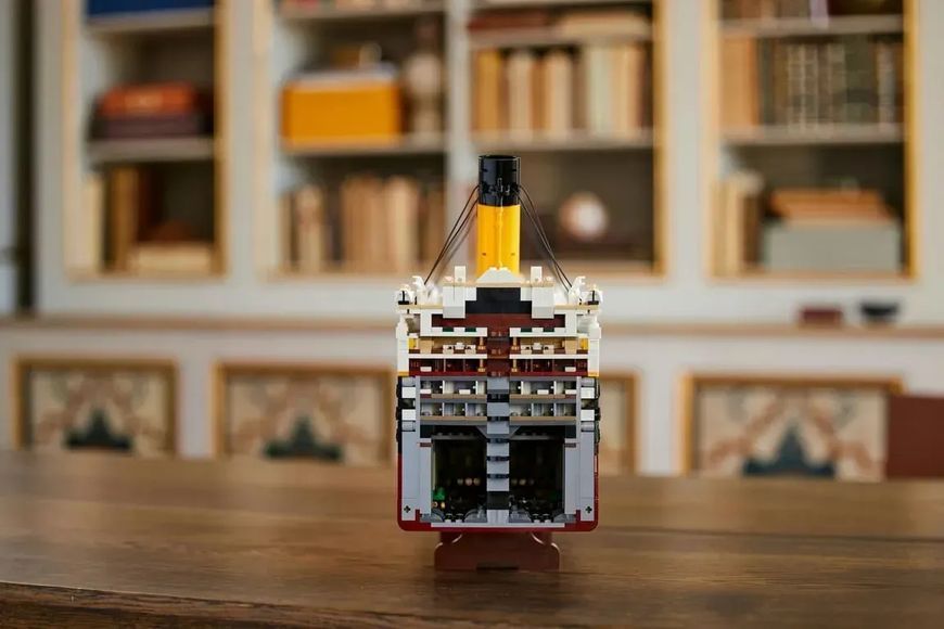 Блочный конструктор LEGO Icons Титаник (10294) 613540 фото