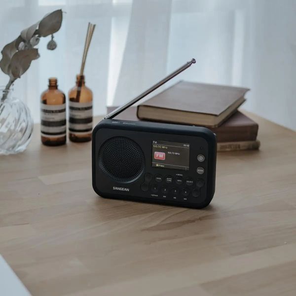 Радиоприемник Sangean DPR-76BT Black 039119 фото
