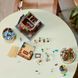 Блоковий конструктор LEGO Icons Тюдорівський куточок (10350) 613496 фото 3