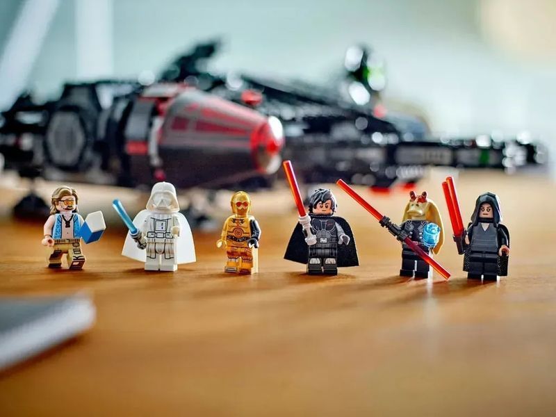 Блочный конструктор LEGO Star Wars Темный сокол (75389) 613435 фото