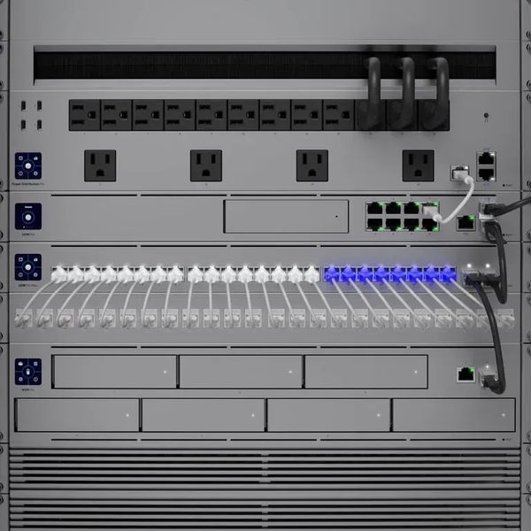 Комутатор керований рівня 3 Ubiquiti Pro Max 24 (USW-Pro-Max-24) 514753ua фото