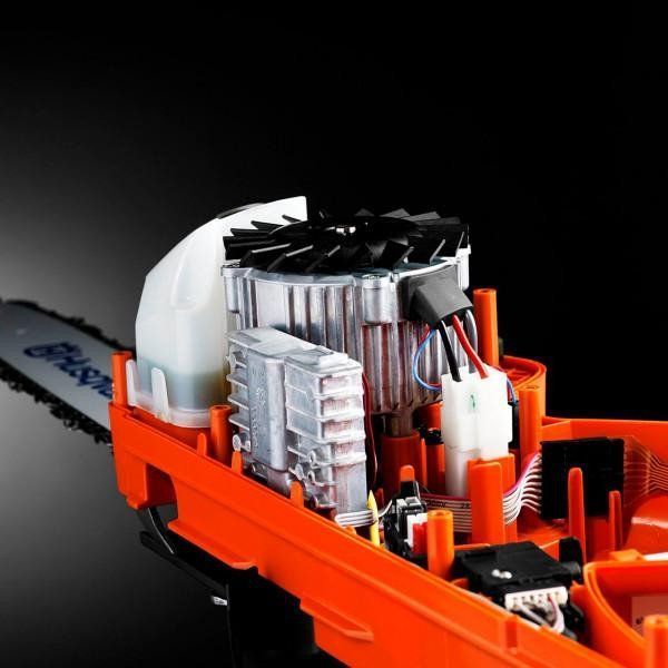 Аккумуляторная пила Husqvarna 330i (9678937-12) 004534 фото