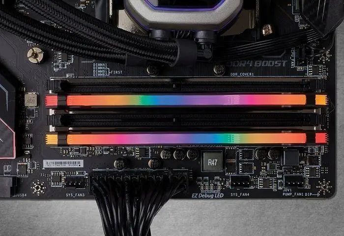 Пам'ять для настільних комп'ютерів Corsair 16 GB (2x8GB) DDR4 3600 MHz Vengeance RGB Pro Black (CMW16GX4M2C3600C18) 026525 фото