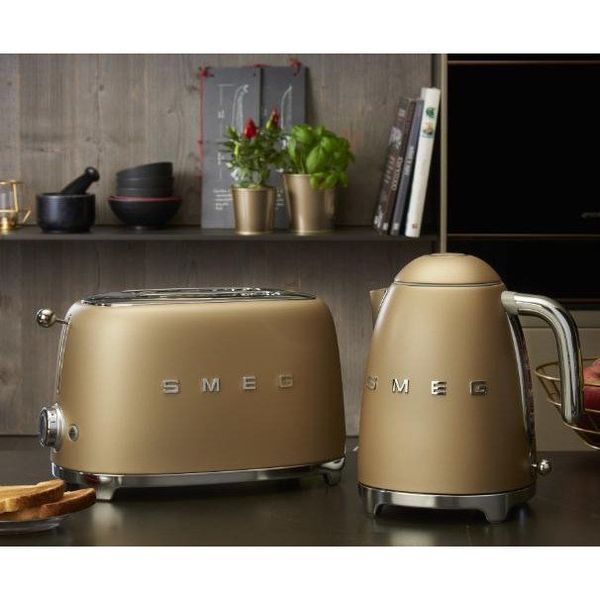 Тостер SMEG TSF01CHMEU 042165 фото