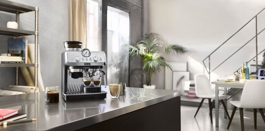 Ріжкова кавоварка еспресо Delonghi La Specialista Arte EC 9155.MB 036064 фото