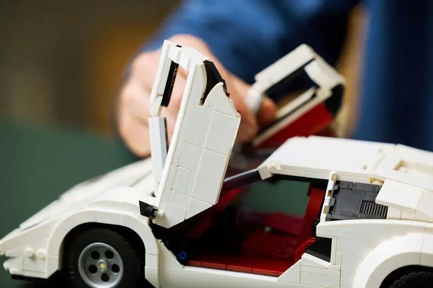 Авто-конструктор LEGO Icons Lamborghini Countach 5000 Quattrovalvole (10337) 613479 фото