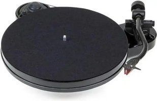 Проигрыватель виниловых дисков Pro-Ject RPM 1 Carbon Black 039015 фото