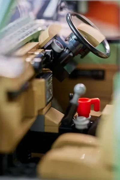 Авто-конструктор LEGO Icons Land Rover Classic Defender 90 (10317) 613493 фото